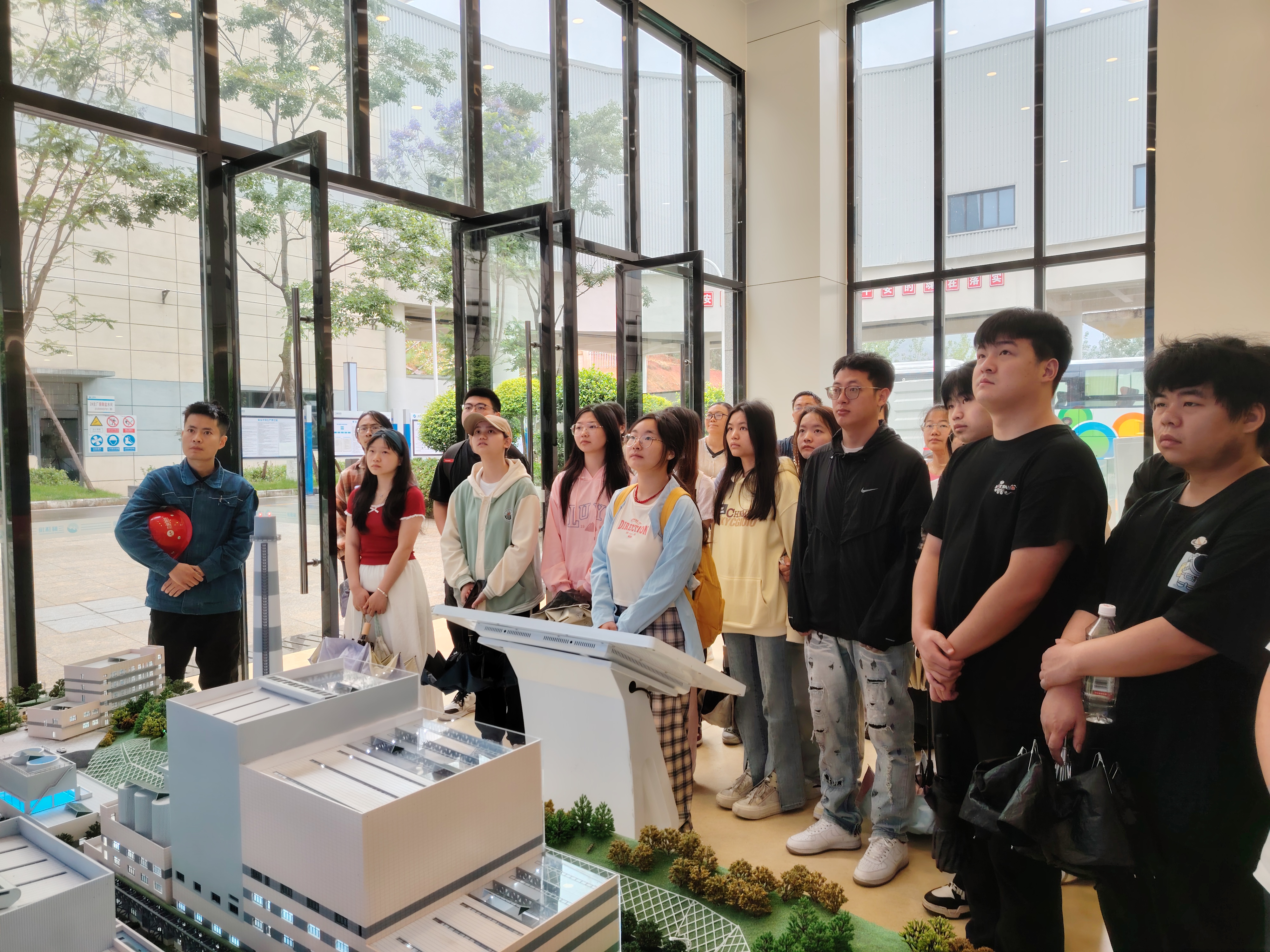 微信圖片_20250526113829.jpg 微信圖片_20250526113829.jpg